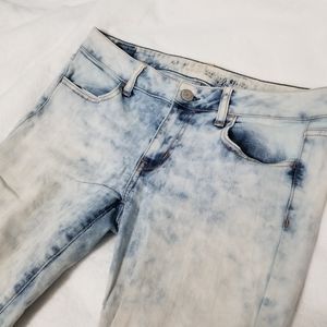 American Eagle Acid Wash Jeans